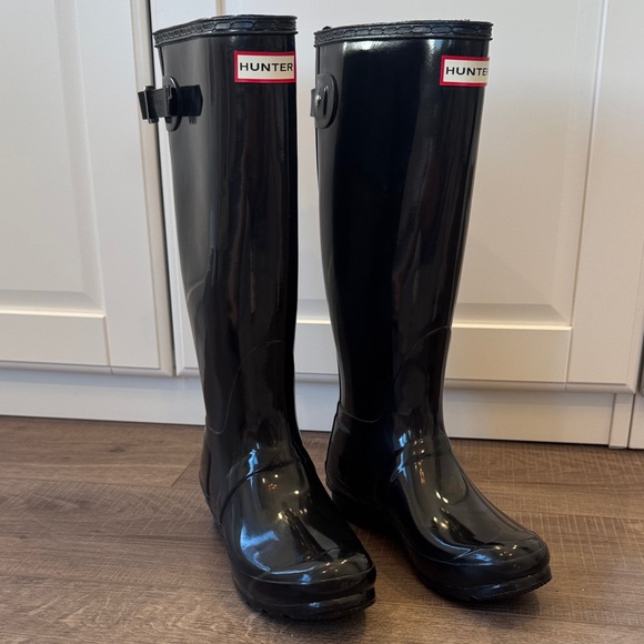Hunter Glossy Black Tall Boots - Picture 1 of 7